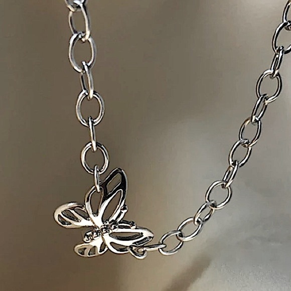 Sterling Silver Butterfly Chain Link Choker - Picture 7 of 8